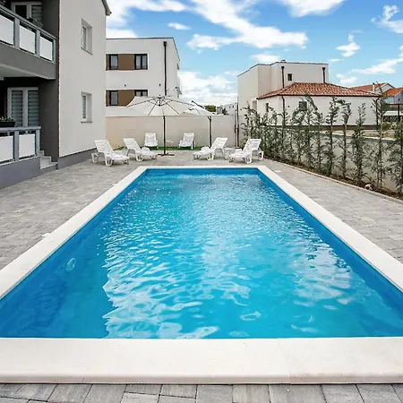 1 Bedroom Lovely In Σπίτι διακοπών Vrsi